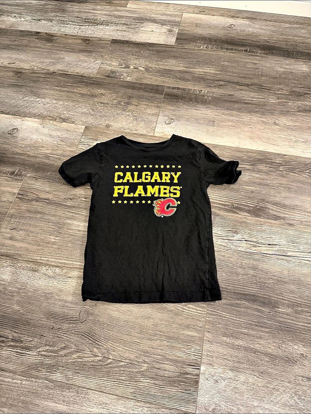 NHL Calgary Flames Graphic Tee